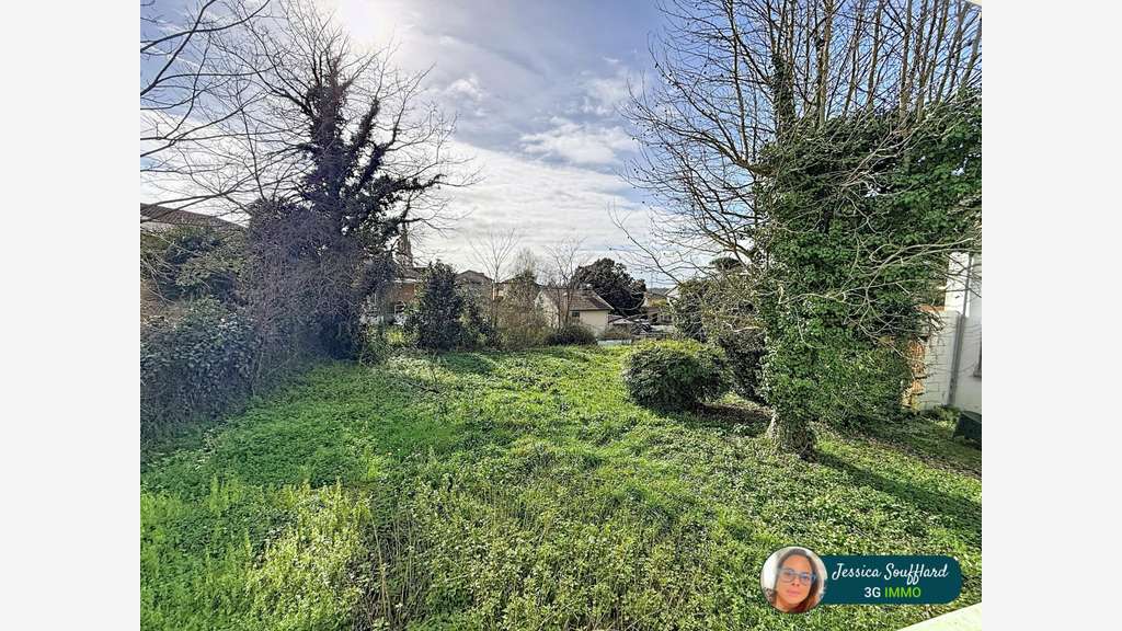 Vente local commercial de 77m² à Hagetmau