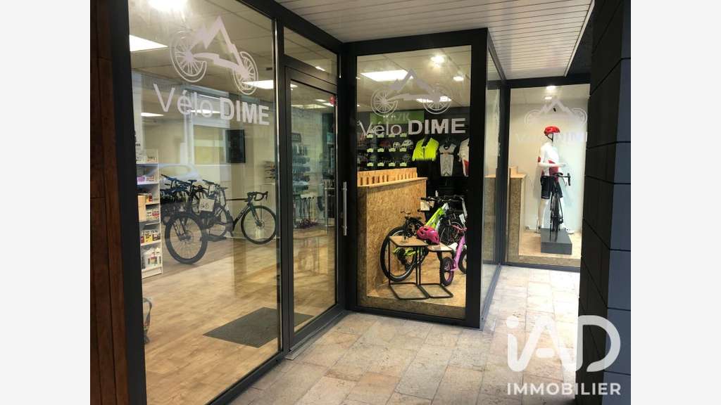 Local commercial à Hauts de Bienne