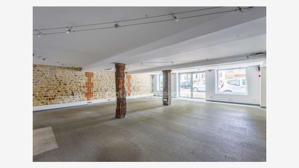 Vente local commercial empl N°1 Honfleur centre