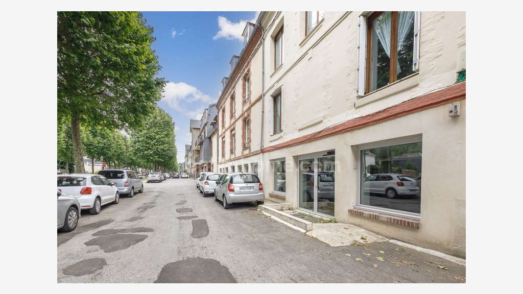 Vente local commercial empl N°1 Honfleur centre