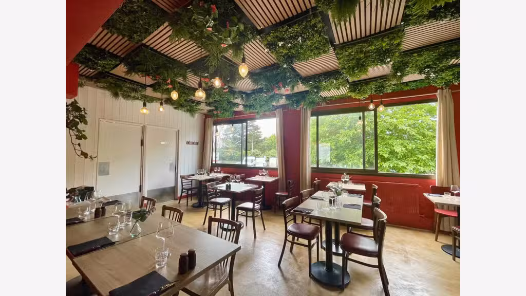 Vente murs commerciaux restaurant de 104m² à Indre