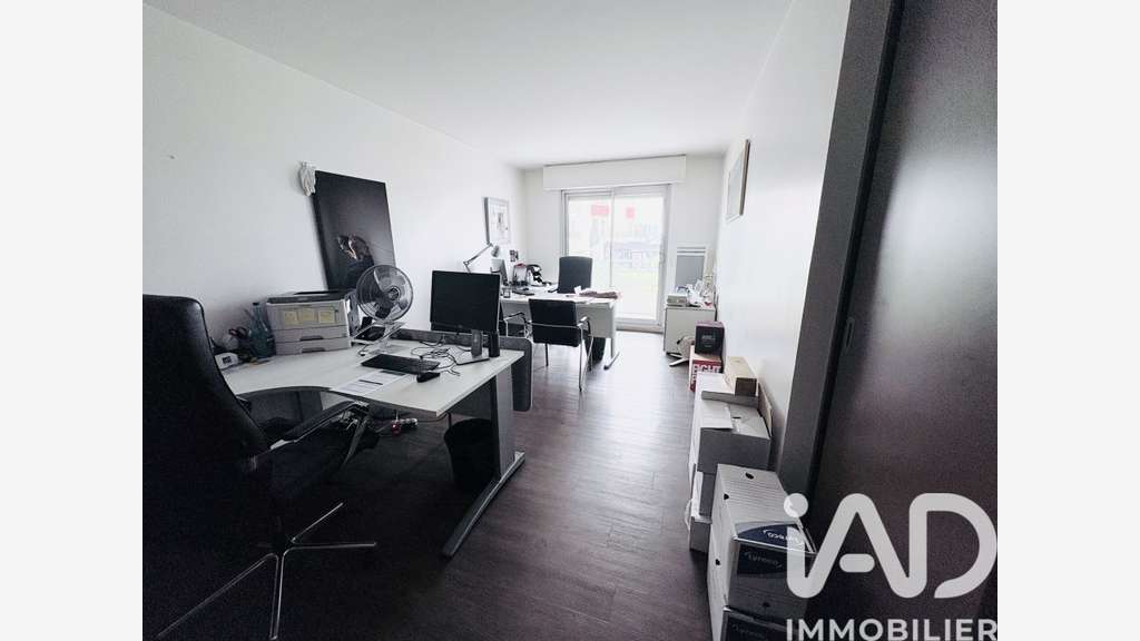 Local commercial à Joinville-le-Pont
