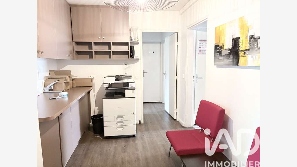 Local commercial à Joinville-le-Pont