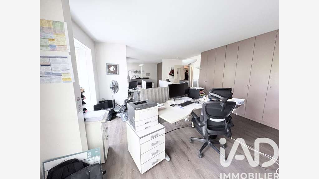 Local commercial à Joinville-le-Pont