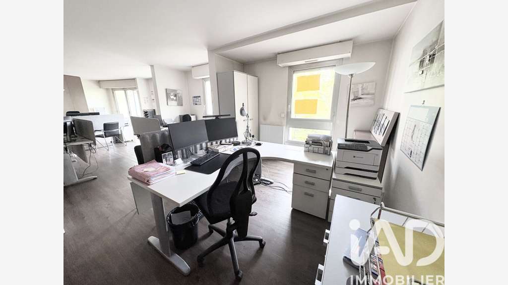 Local commercial à Joinville-le-Pont