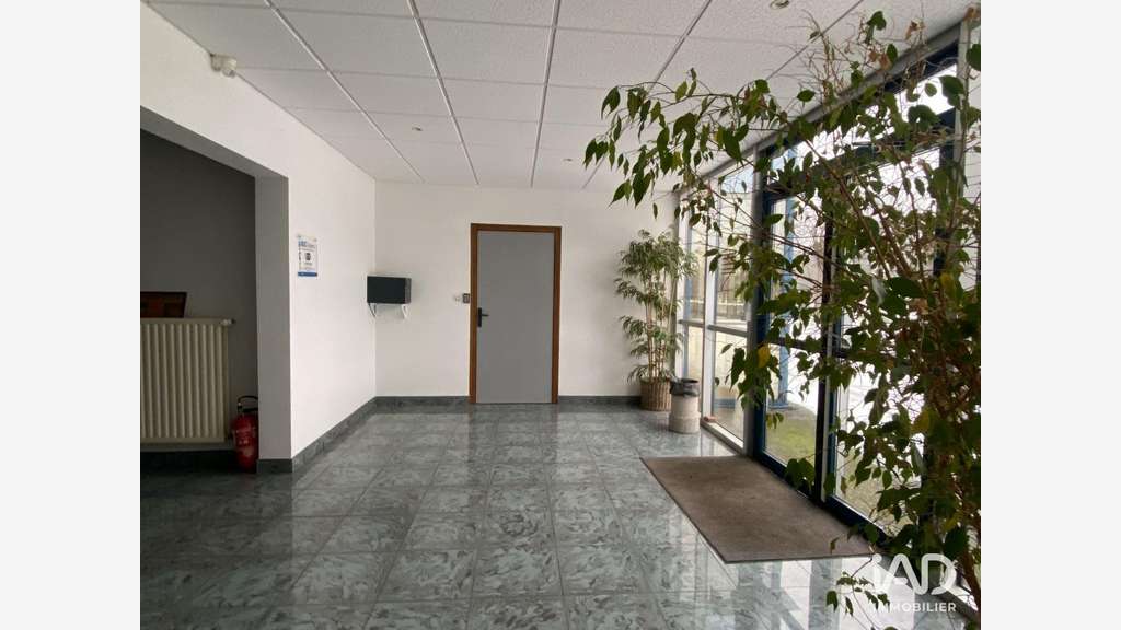 Vente immeuble tertiaire à Jouy-Aux-Arches ACTISUD