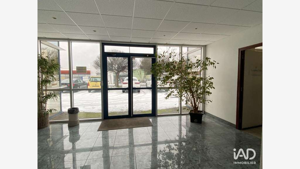 Vente immeuble tertiaire à Jouy-Aux-Arches ACTISUD