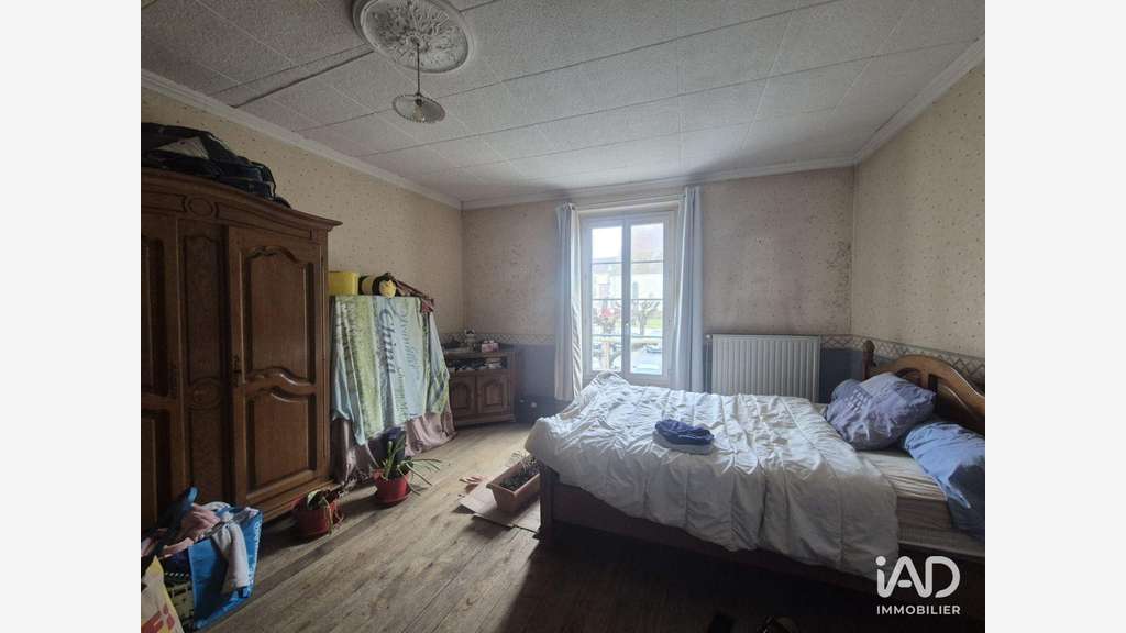 AV murs boulangerie de 121m² à Jouy-sur-Morin