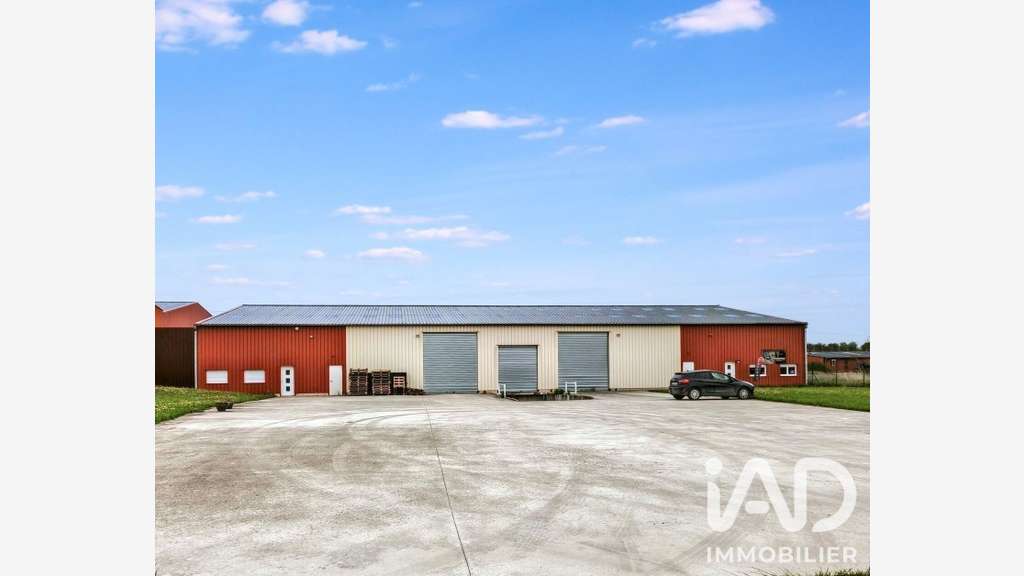 Vente entrepôt logistique loué 1130m²  à Juniville