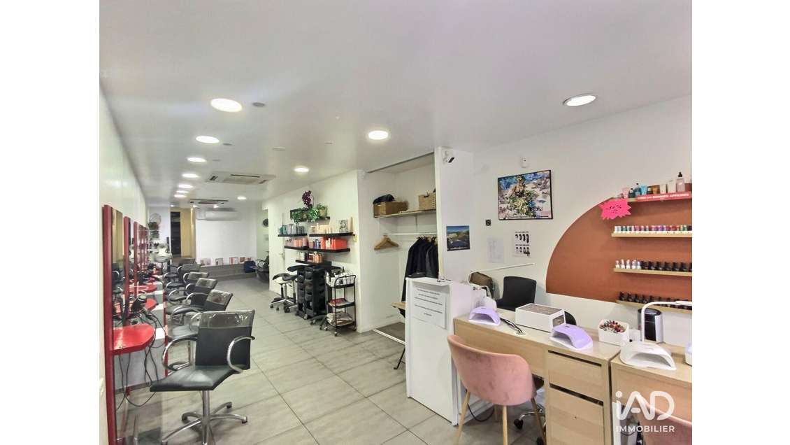 Local commercial à La Ciotat