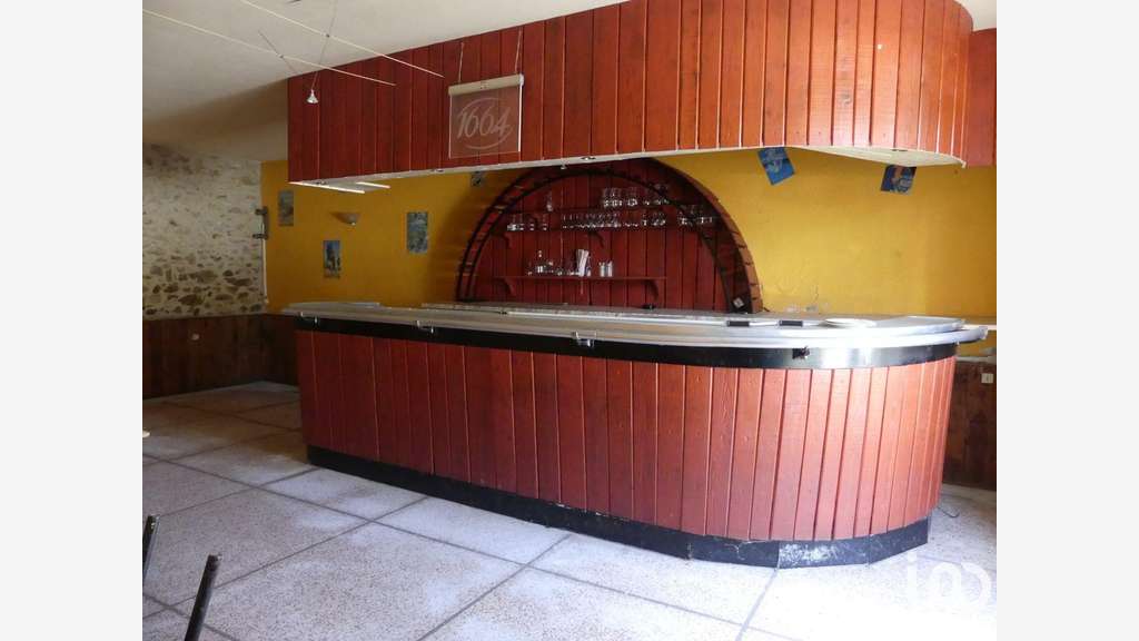 Local commercial à La Croisille-sur-Briance