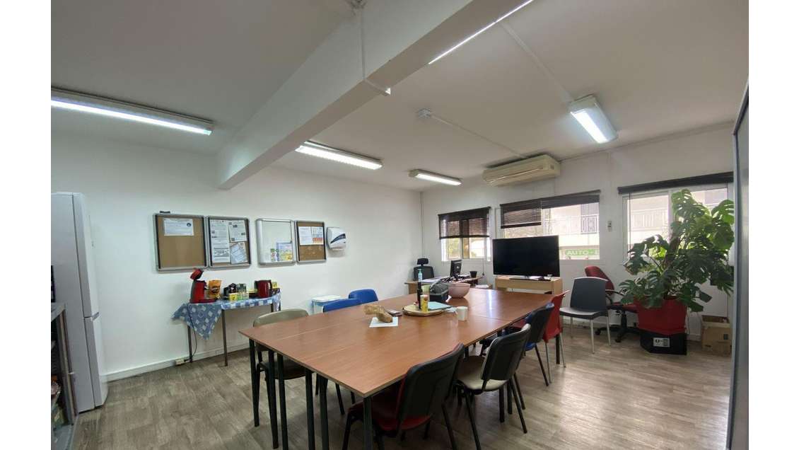 Vente murs commerciaux 202m² à La Possession