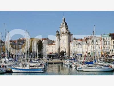 Murs 170m² à vendre centre historique La Rochelle