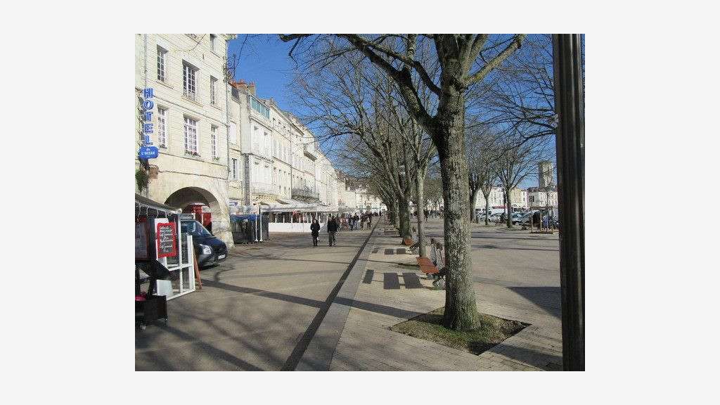 Droit au bail 61m² en centre ville de La Rochelle