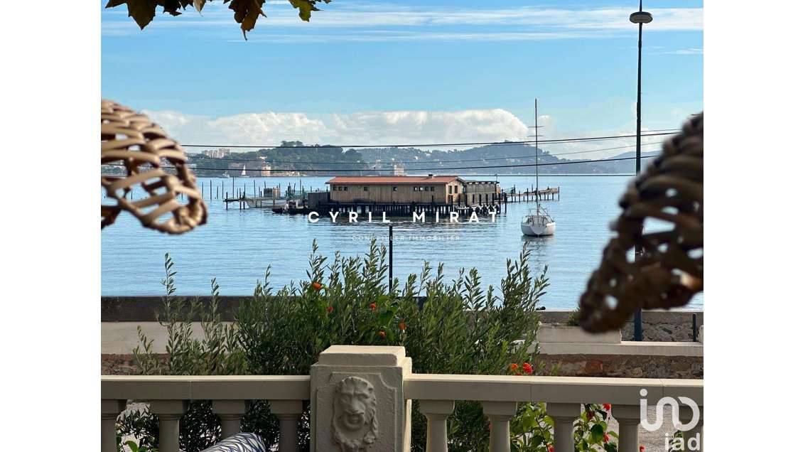 Murs commerciaux à La Seyne-sur-Mer