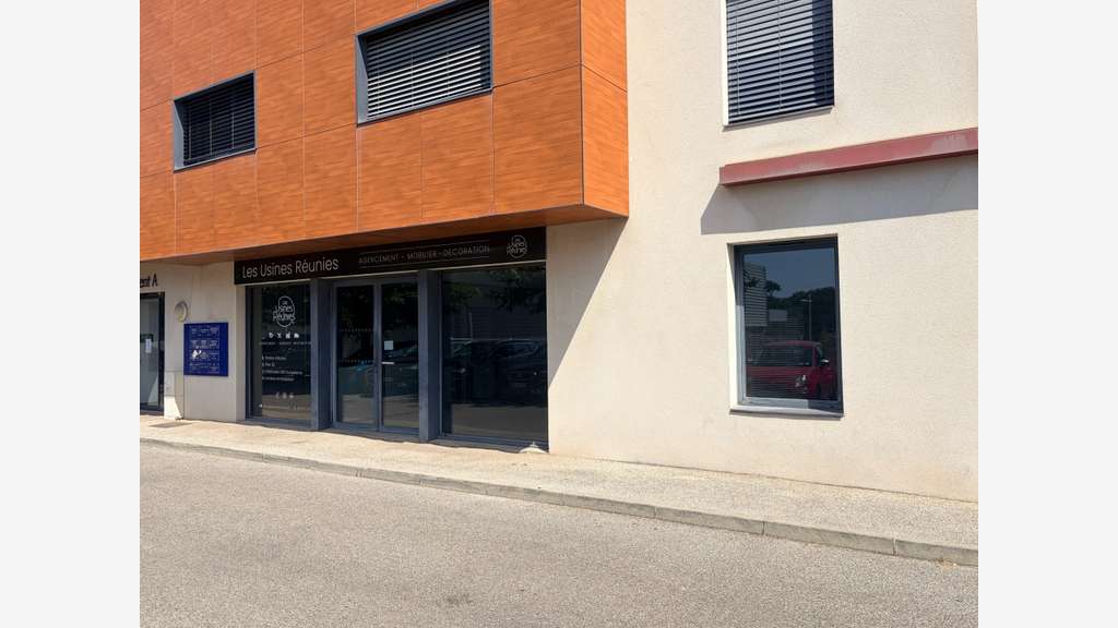 Vente bureaux de 115.66m² RDC à La Seyne sur Mer