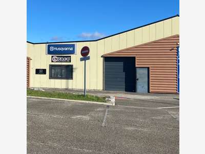 A vendre locaux commerciaux 115m² à Lablachère