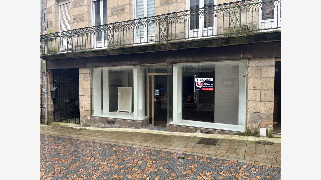 A LOUER LOCAL COMMERCIAL OU PREFESSIONNEL LANNION