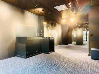 Vente locaux commerciaux Rue de la Paix à Laval
