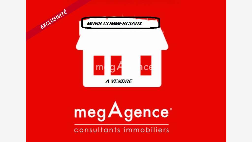 Murs commerciaux de 1600m² à vendre à Laval