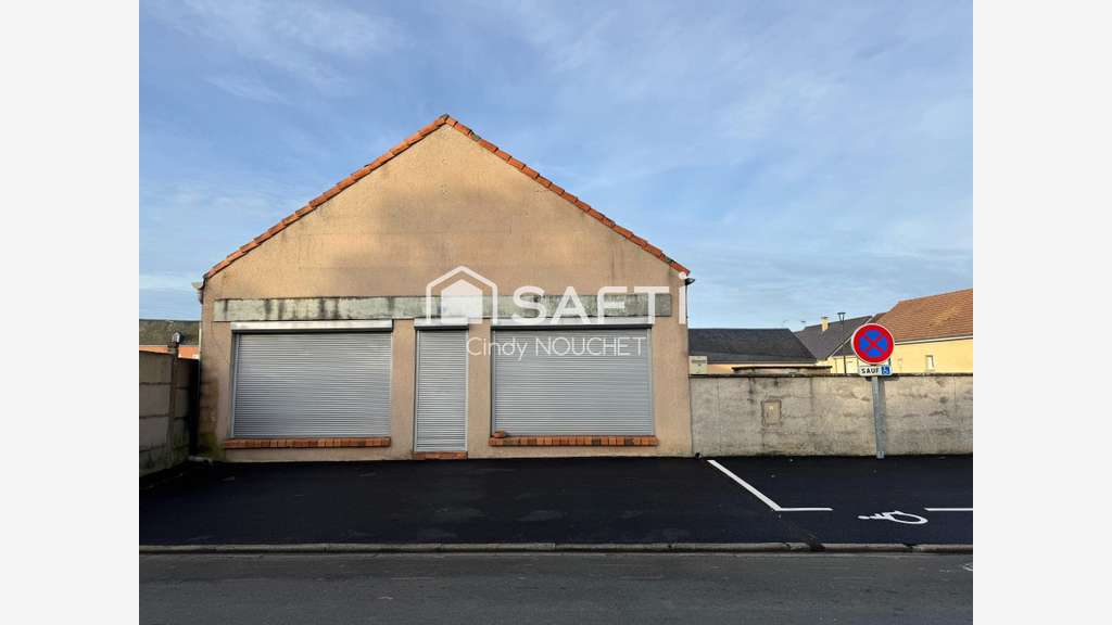 Local 181m² emplacement stratégique à Le Bailleul
