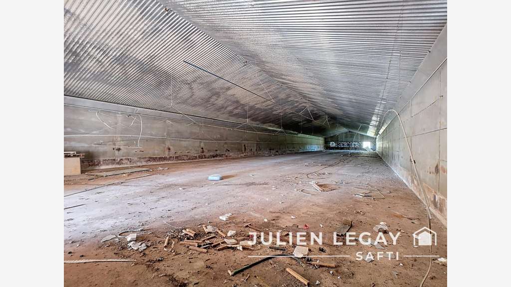 AV bâtiments agricoles grandes surfaces au Bourdet