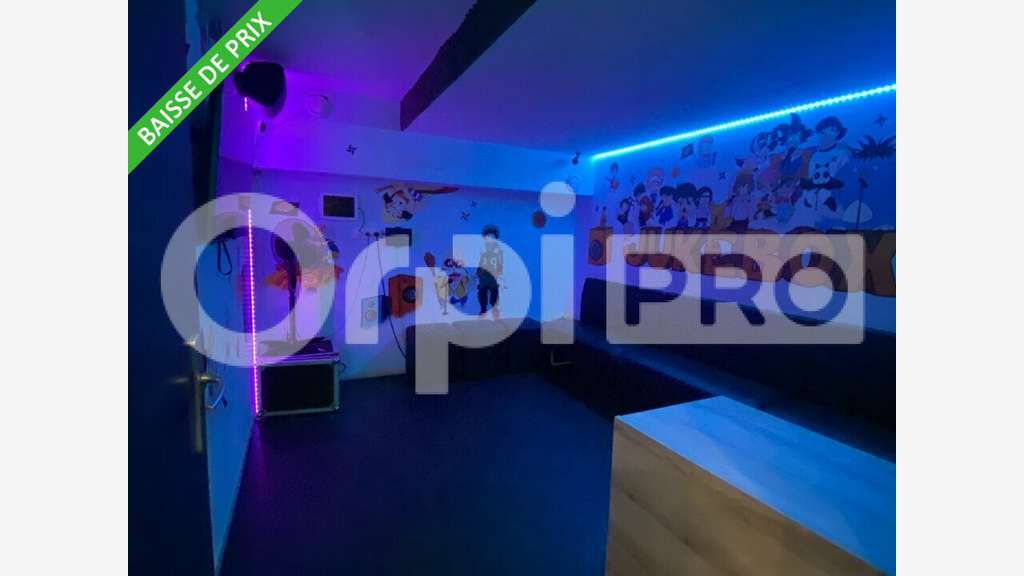 A vendre murs libres 140m² empl N°1 Bis au Havre