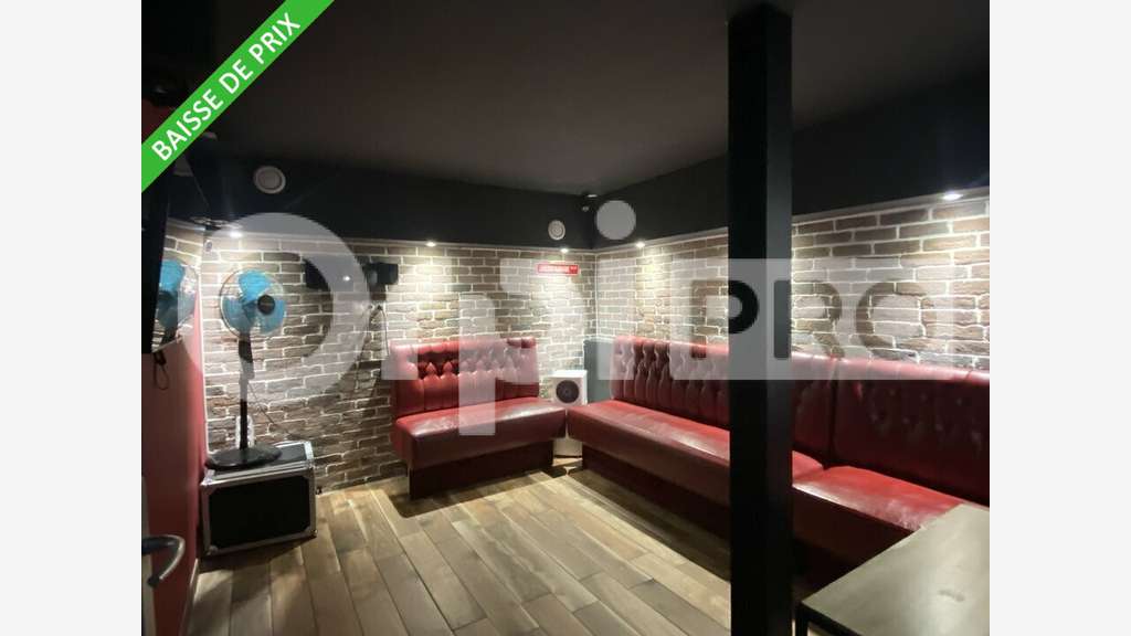 A vendre murs libres 140m² empl N°1 Bis au Havre