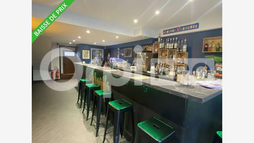 A vendre murs libres 140m² empl N°1 Bis au Havre