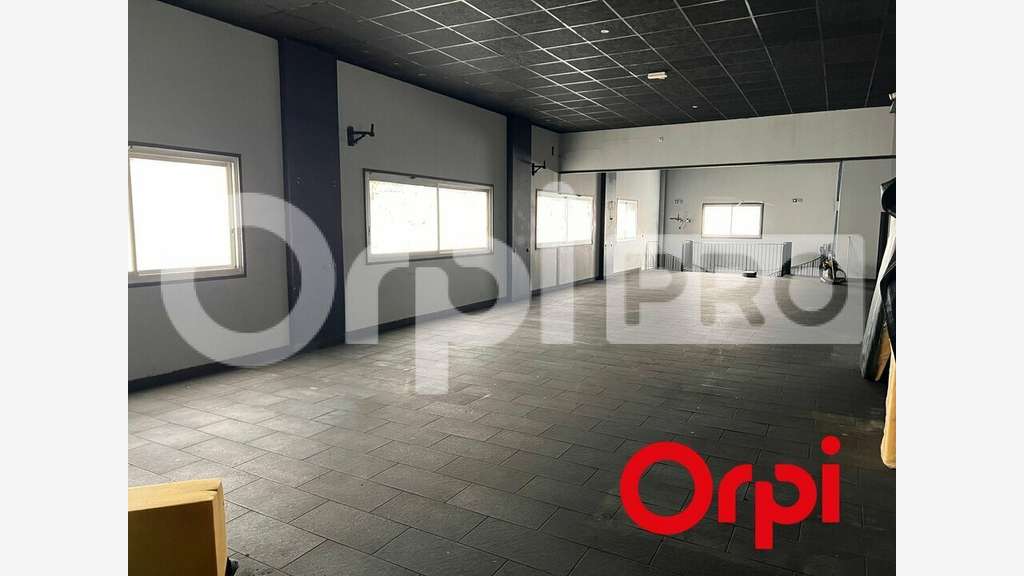 Local commercial 250m² à vendre au Havre