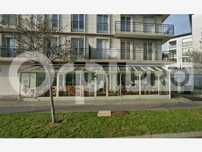 AV locaux commerciaux 113m² bien situés au Havre