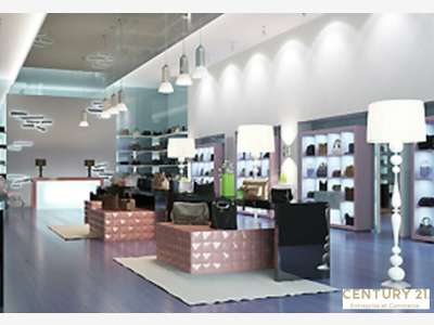 Local commercial 130m² à vendre à Le Mans centre