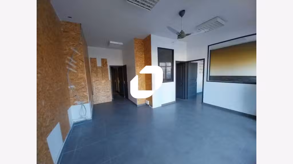 Vente Local commercial 68m² Le pecq