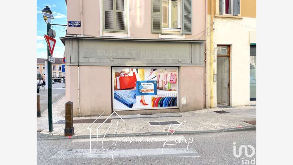 Murs commerciaux à Le Pont-de-Beauvoisin