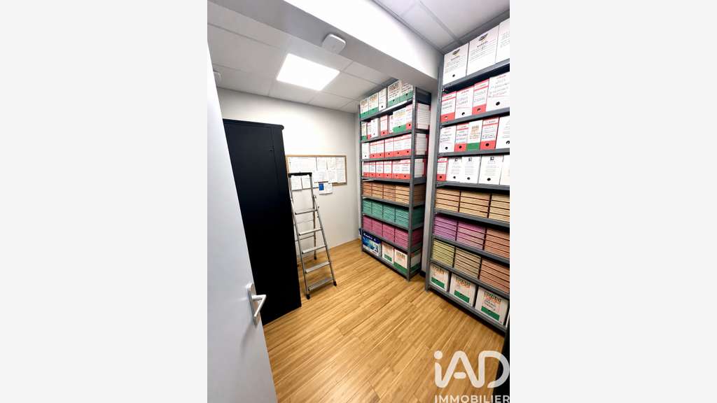 Vente local professionnel 98m² ZAC 2000 à Le Port