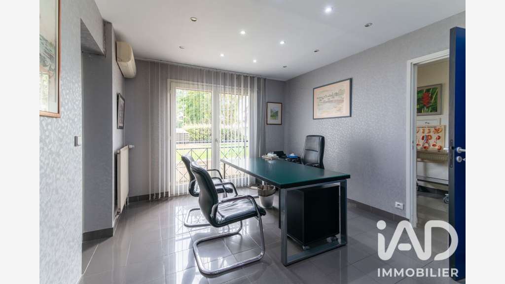 Vente cabinet fonctionnel de 86m² au Raincy