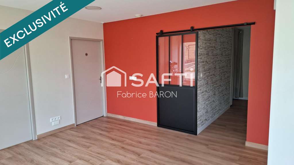 Vente local commercial à Champigny en Rochereau
