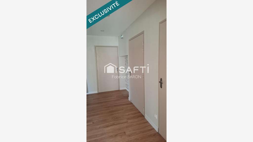 Vente local commercial à Champigny en Rochereau