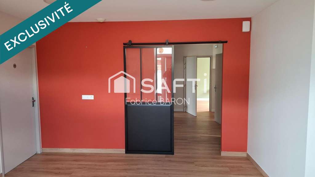 Vente local commercial à Champigny en Rochereau
