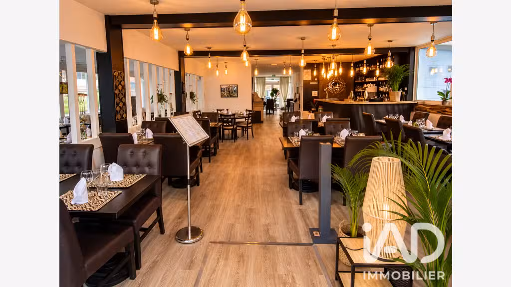 Vente local restaurant rénové de 174m² au Tréport