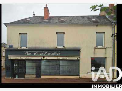 Vente immeuble mixte à Les Aix-d'Angillon