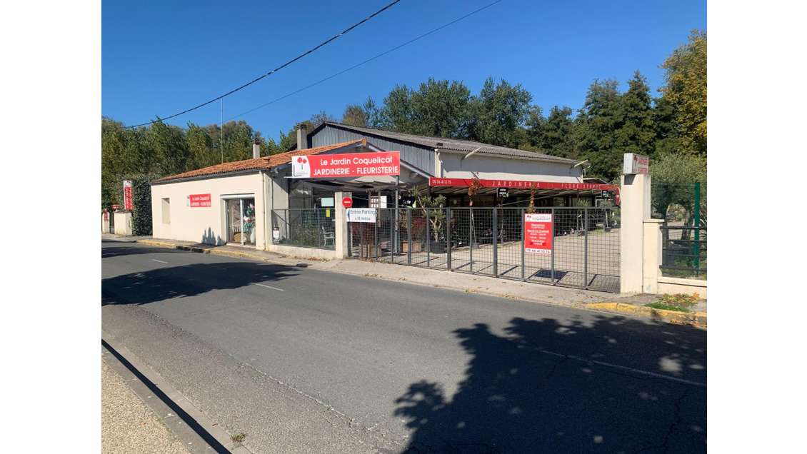 AV murs pour box de stockage ou artisan à Lesparre