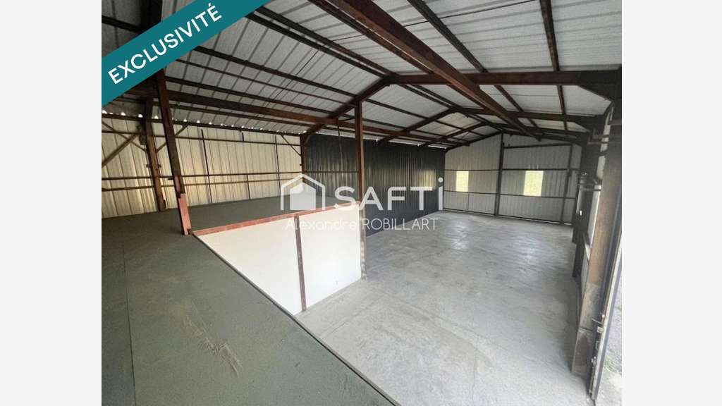 Vente hangar bureaux de 300m² à Lièvin centre
