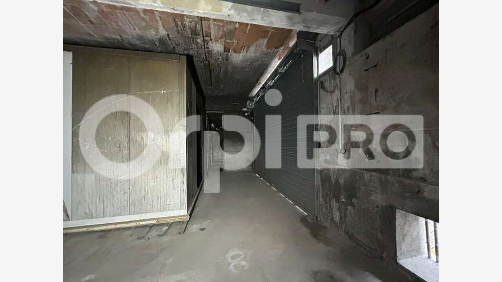 Local commercial loué 325m² à vendre à Limoges