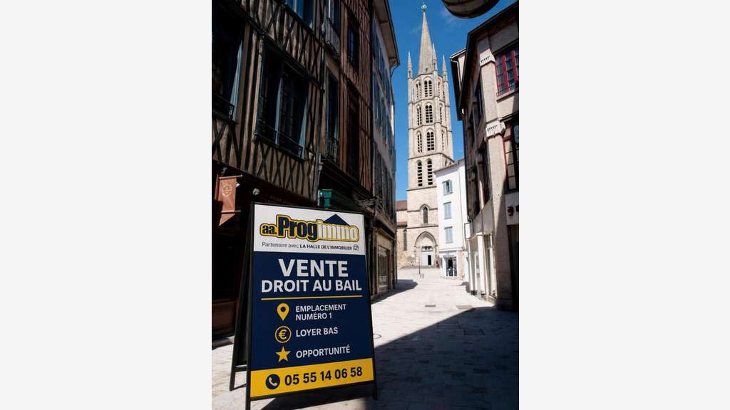AV droit au bail boutique 48m² empl N°1 Limoges