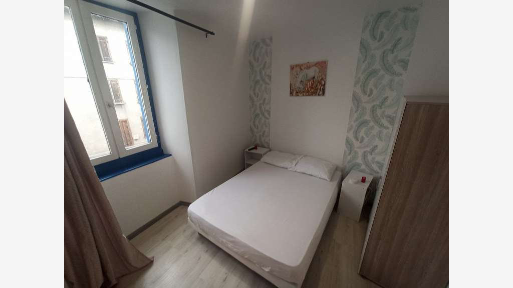 IMMEUBLE (RESTAU & CHA. D'HÔTES) Proche Limoges