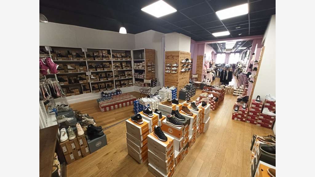 Droit au Bail d'une boutique de 550 m² en