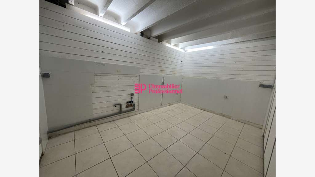 Vente murs commerciaux 143m² à Lorient centre