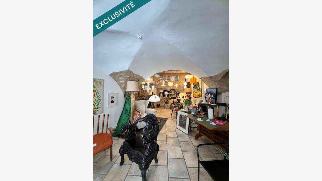 Vente local 35m² prêt à etre exploité à Lourmarin 