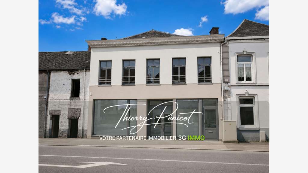 Vente local 250m² empl stratégique à Louvroil